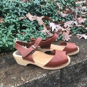 MIA WOMEN'S ANJA SWEDISH CLOGS Sz 37 Tan Brown Low Heel